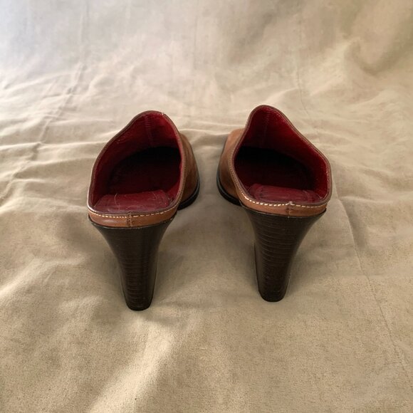 VINTAGE Donald J Pliner Suede Heeled Mules Women's Size 7 Square Toe - Picture 3 of 8